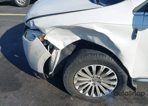 2013 Lincoln Mkx z USA, uszkodzony, nr VIN 2LMDJ6JK8DBL36923